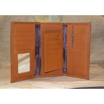 Portfel duży skórzany brązowy z kwiatowym kolorowym haftem .